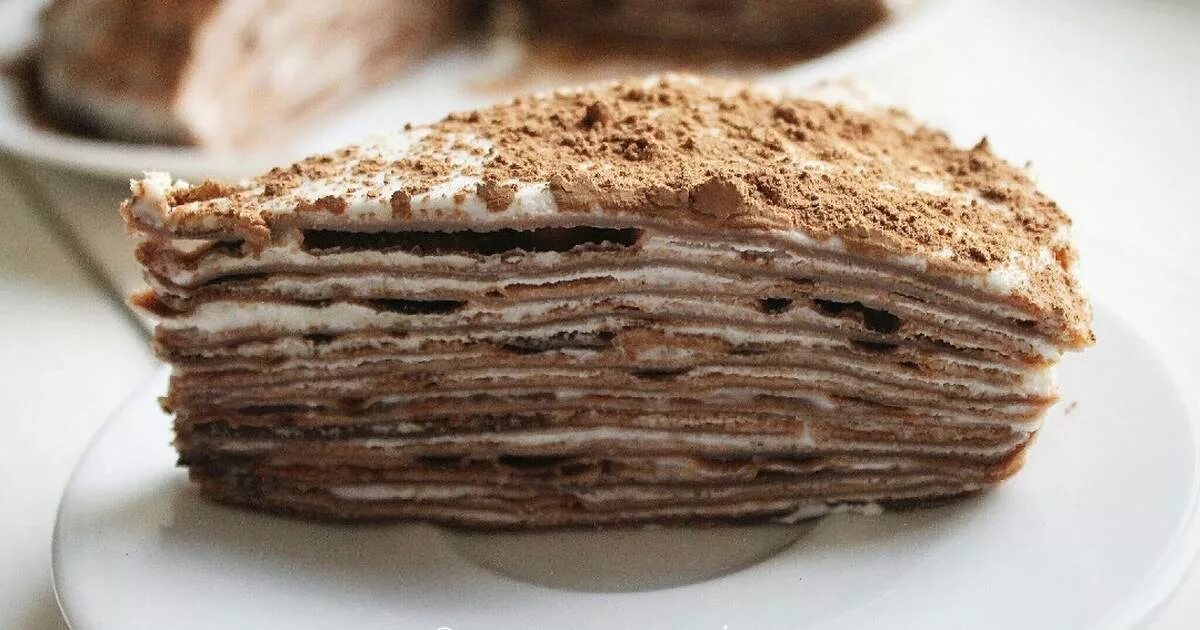 Блинный торт с шоколадным кремом. Ирландский торт. Блинный торт новоторг. Шоколадный блинный торт. Блинный торт шантимель шоколадный.
