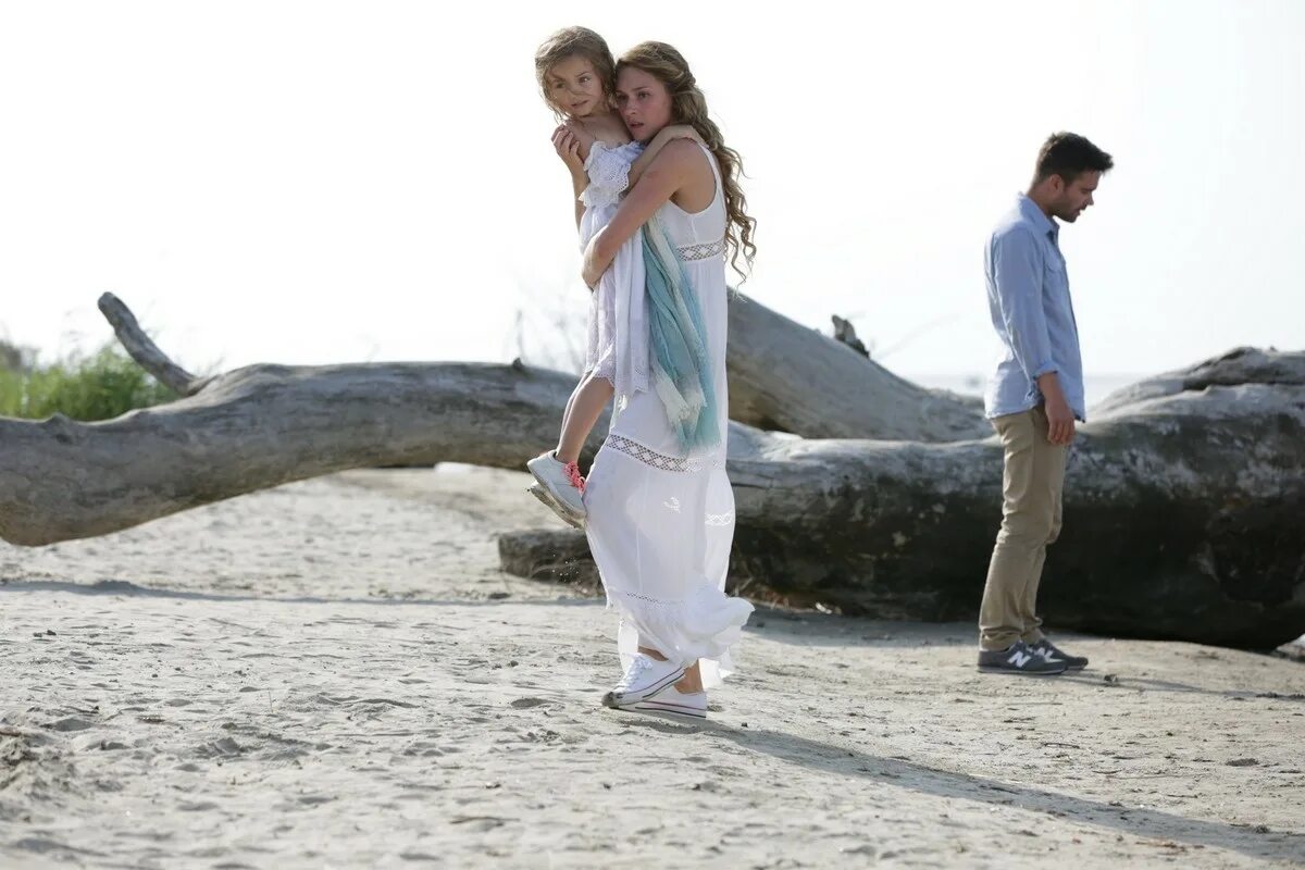 элайн пауэлл сирена. русалки 2014 2019. русалки сериал израиль. сирена ужасы 2018 сериал. русалки сериал 2022.