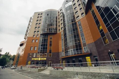 Фитнес на краснопутиловской 111