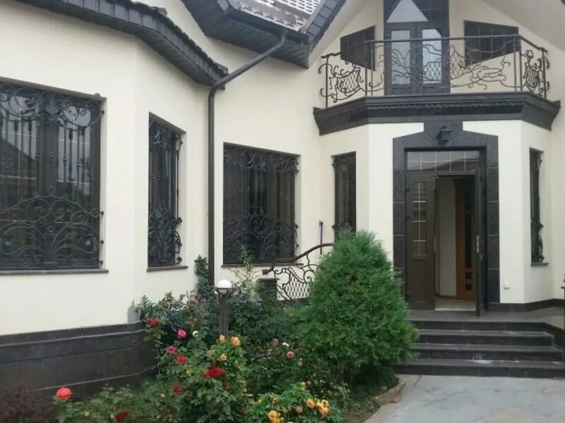 Дом в нальчике недорогой. Особняки в нальчике. красивый дом в кбр. красивые дома в нальчике. коттеджи в нальчике.