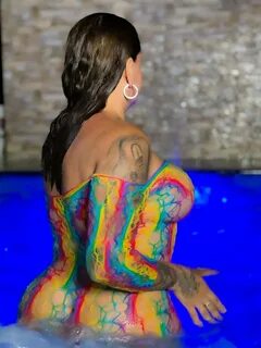 Necesito una compañía 😛 t.coS3iTnZmZWg 