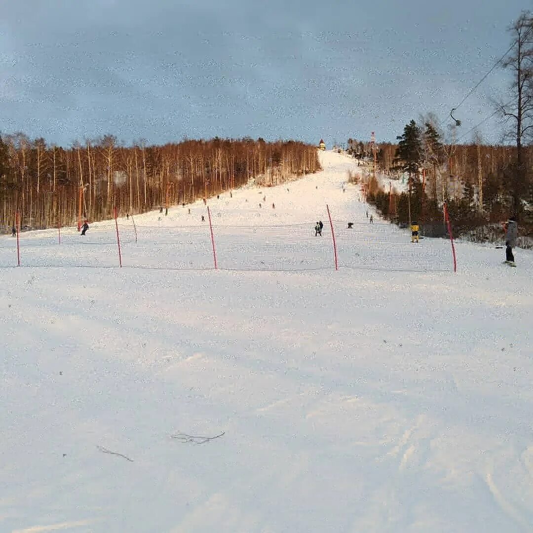 ежовая горнолыжный комплекс кировград. ежовая горнолыжный комплекс кировград. ежовое горнолыжный курорт. гора ежовая екатеринбург. гора ежовая екатеринбург.