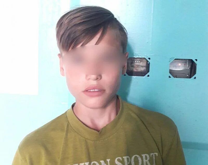 Рука 14 летнего мальчика. 14 Летний мальчик. Пропал мальчик Улан Удэ.
