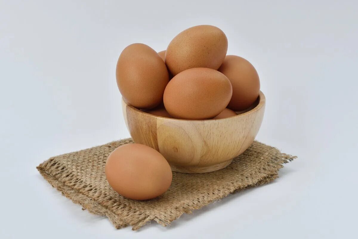 Кремовые яйца. Яйца. Яйцо куриное. Яйцо (пищевой продукт). Яйца и яичные продукты.