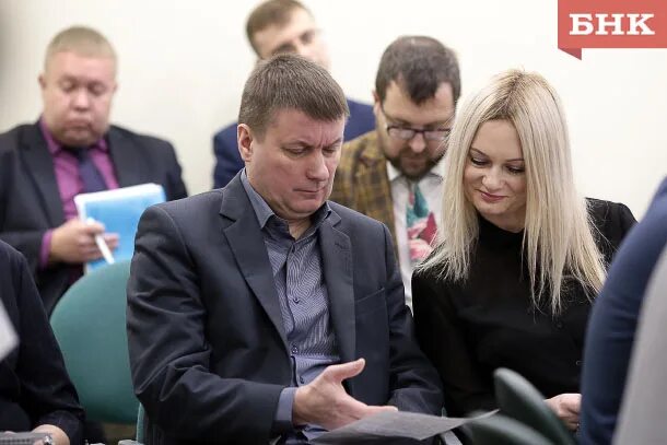 Чиновники мэрии. Чиновники московской мэрии. Чиновники мэрии. Чиновники мэрии. Московские чиновники.