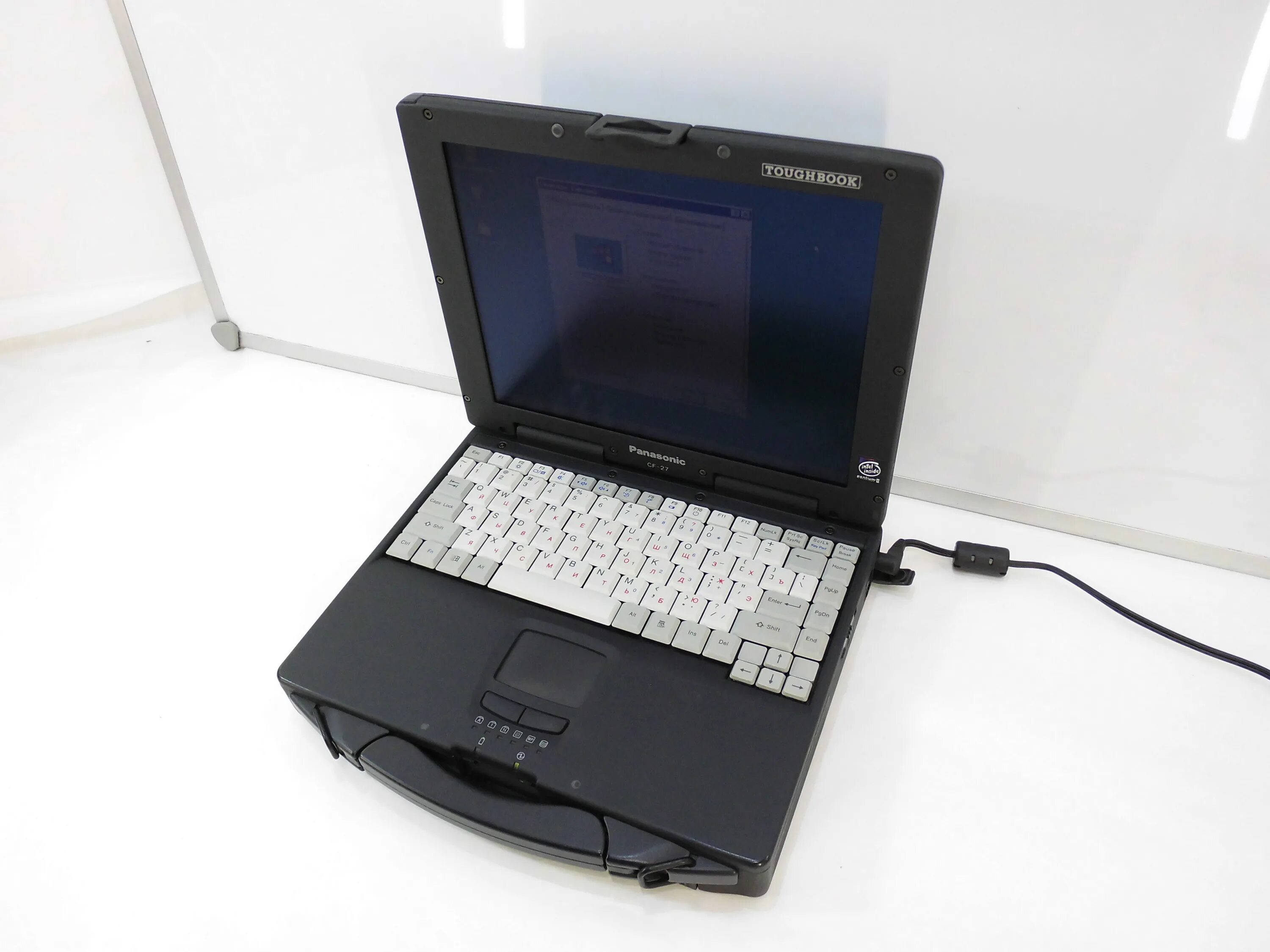 Защищенный ноутбук panasonic. Panasonic toughbook cf-27. panasonic cf27 ноутбук. panasonic cf 27. panasonic cf-31.