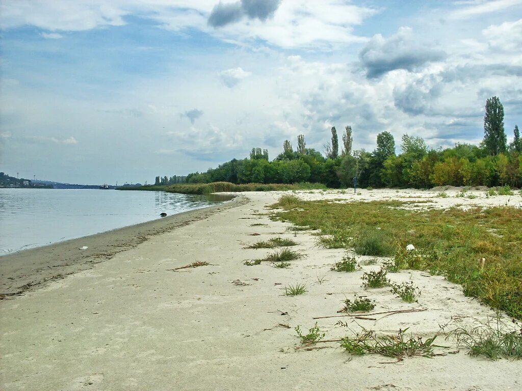 Сайт ростов берег. Пляж Левбердон Ростов-на-Дону. Река Ростов на Дону и пляжи. Река Дон Ростов на Дону левый берег. Левый берег Дона пляж.