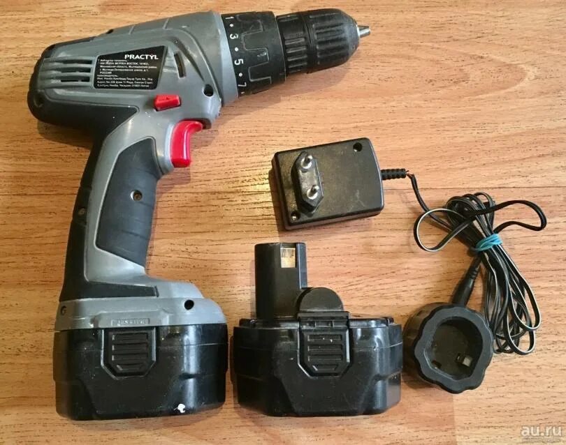 Зарядное стэнли 18 вольт. Зарядное устройство дрель шуруповерт. Hikoki bsl1225m. Зарядочник шурупаверта дефорте. Зарядное устройство дрель шуруповерт.