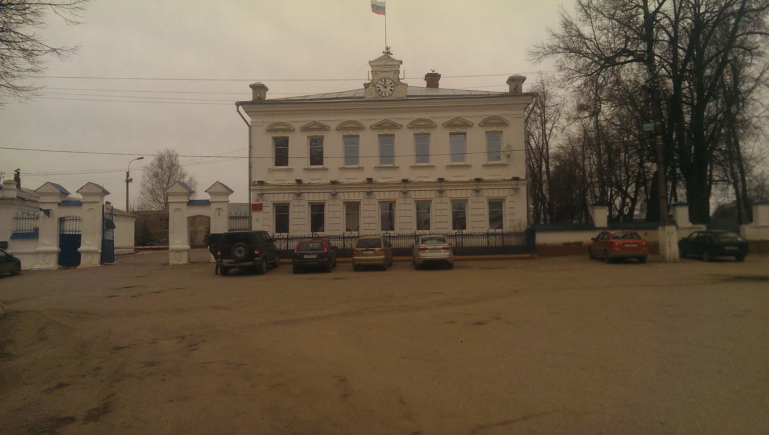 комиссаров максим алексеевич глава городского округа кохма. ооо «управляющая компания „калмнефть“. 20 а. рабочая улица 13 в кохма. городской округ кохма ивановская область.