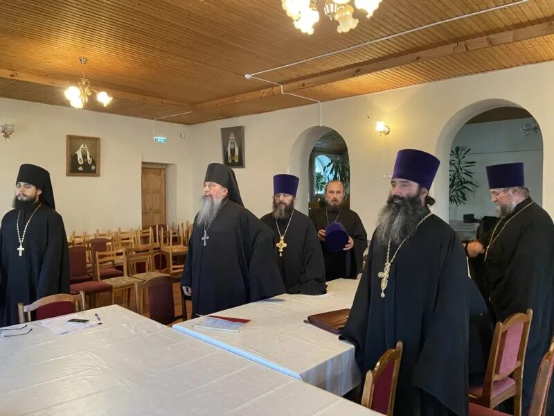 чувашская митрополия и чебоксарская епархия. священники череповецкой епархии. чеб епархия. чебоксарская епархия. чеб епархия.