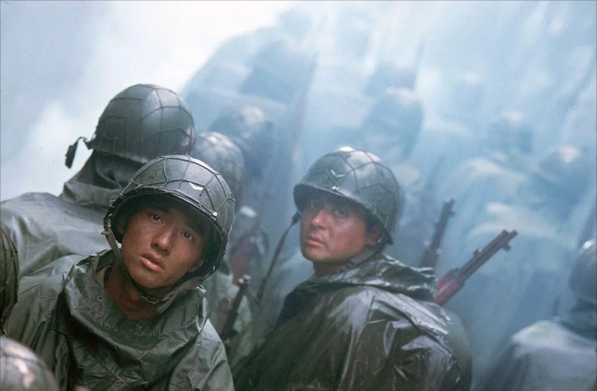 38 параллель это. 38-я параллель (2004). 38 параллель фильм. фильмы война корея 38 параллель. параллель корейский фильм.