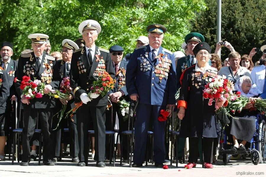 Ветеран рф сайт. Ветераны России. Не стареют душой ветераны. Ветераны России Общественное движение. Не стареют душой ветераны афиша.