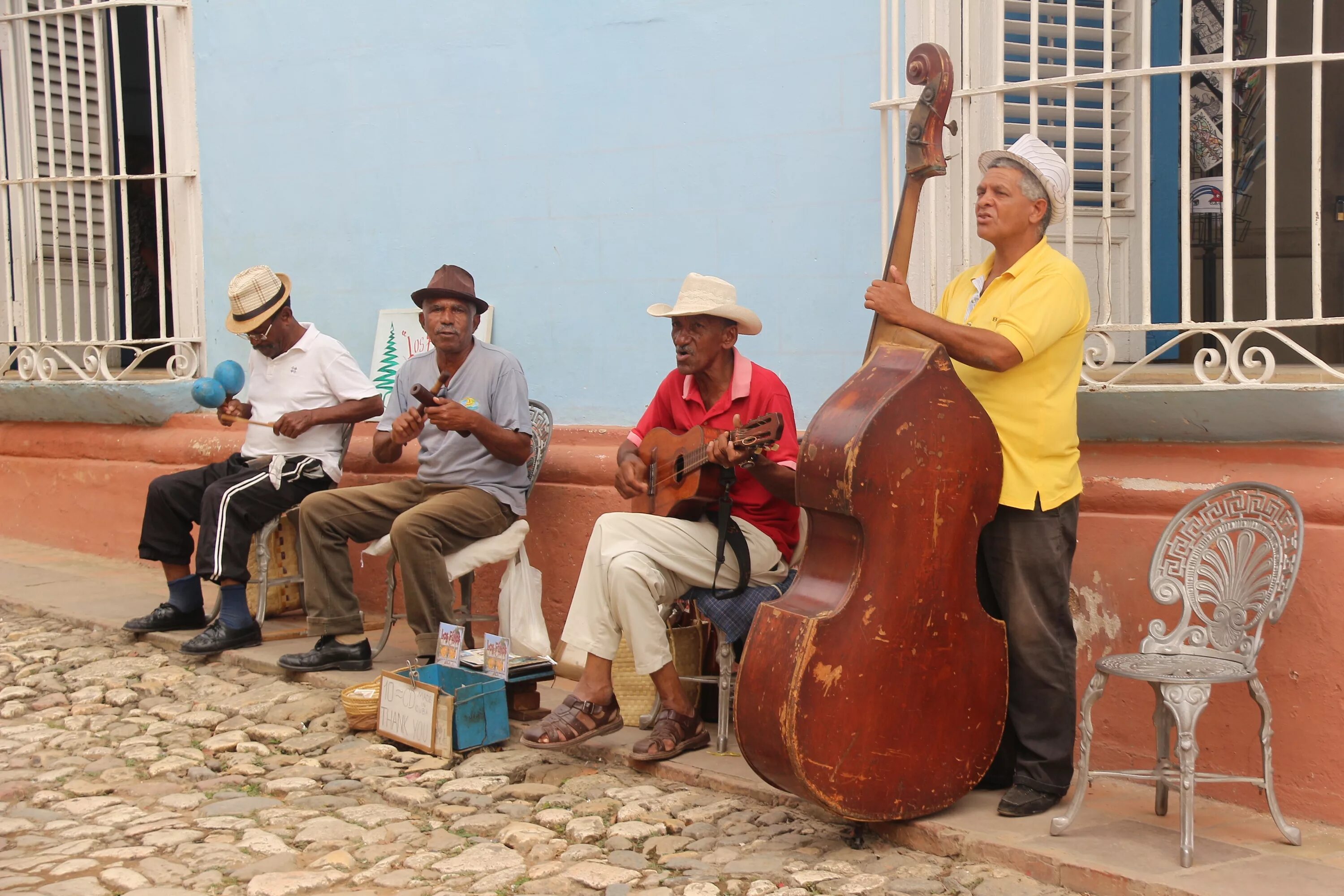 Кубинские песни слушать. Сальса Куба. Куба Куба Куба музыканты. Сальса танец Куба. Куба и кубинцы.