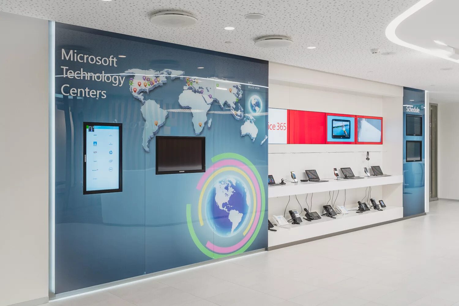 Центры microsoft. Microsoft technology center. майкрософт москва. офис microsoft в москве. microsoft technology center белорусская.