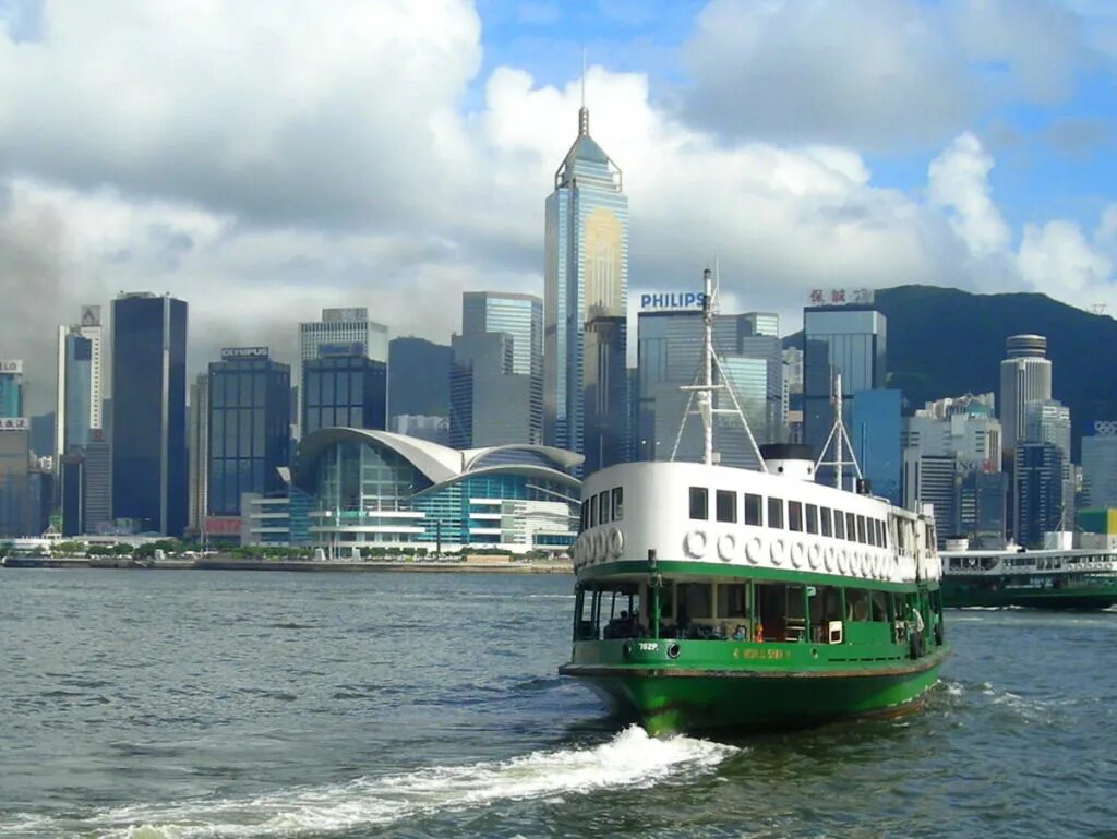 Гонконг паромы. Паром star ferry гонконг. гонконг стар ферри. паромный причал star ferry. hong kong meridian ferry.
