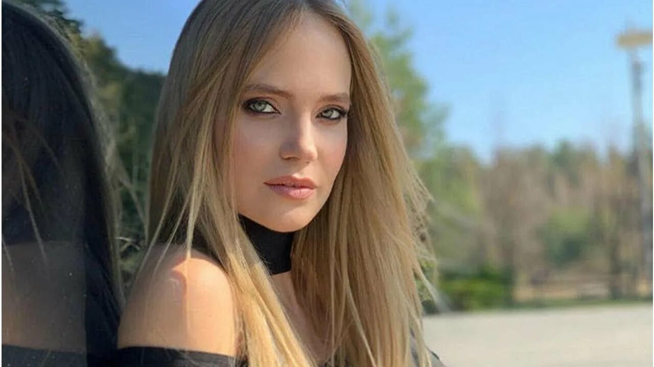 Глюкоза а могло быть. Глюкоза певица. глюкоза 2000. глюкоза певица 2000 годов. глюкоза с длинными волосами.