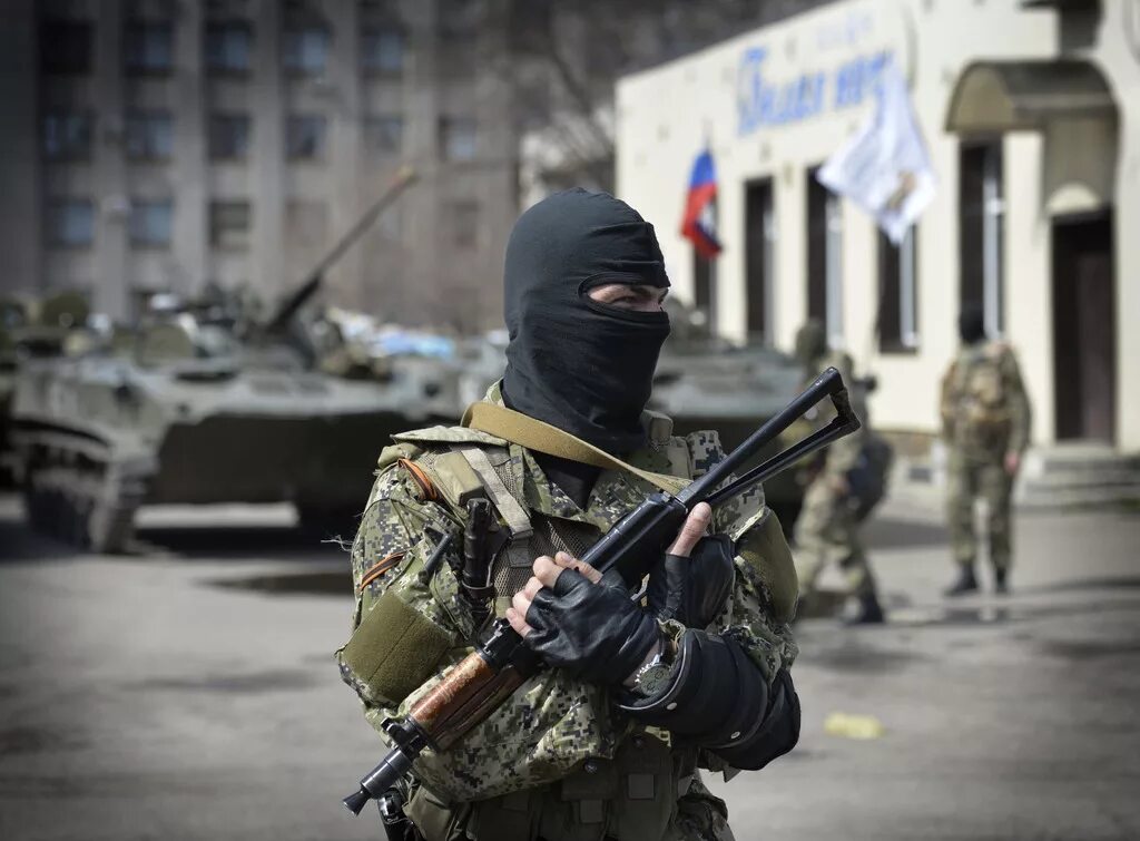 Донбасс террор. Зверства украинских боевиков. Ополченцы 2014. Донецкие сепаратисты. Казаки ополченцы донбасса.
