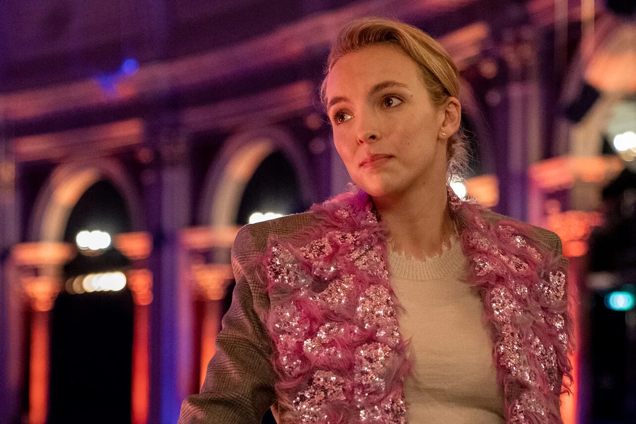 Villanelle l. Джоди комер убивая еву. Villanelle l. Вилланель рапье. Villanelle l.