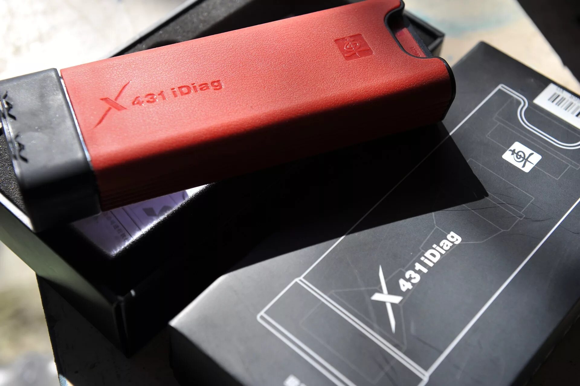 Launch idiag. Лаунч x431 айдиаг. заставка лаунч х431. обои launch x431. лаунч драйв 2.