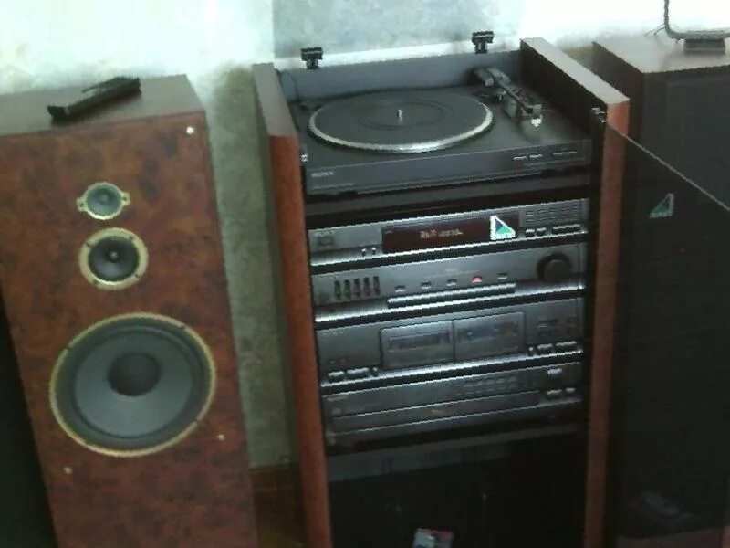 Колонки сони император. Музыкальный центр император. Музыкальный центр sony imperator hcd-241. Сони император музыкальный центр. Sony imperator ss 5520.