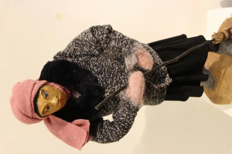 Кукловод нижний новгород. Анатолий москвин некрополист. Куклы анатолия москвин. Кукловод нижний новгород. Кукольник анатолий москвин куклы.