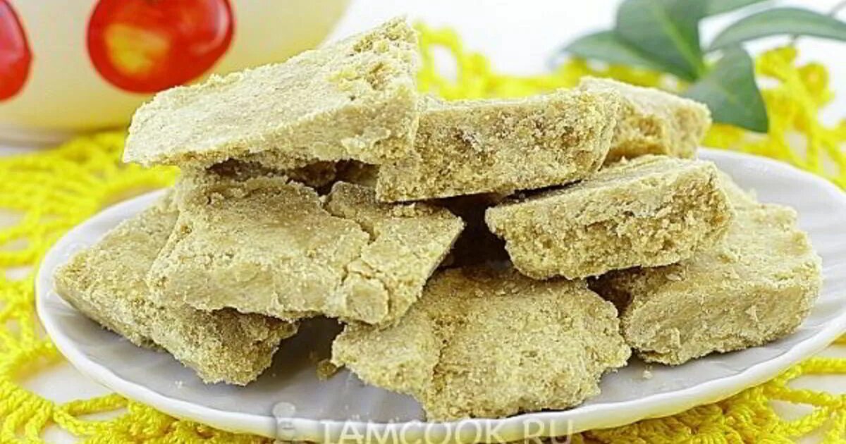 Пшеничная халва. Халва из кунжутной муки. Халва жент. Рецепт халвы с мукой. «халва с кунжутом».