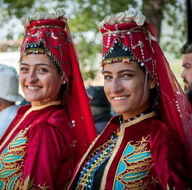 Turkey people. Народ Турции. Жители Турции. Турецкие люди. Турки народность.