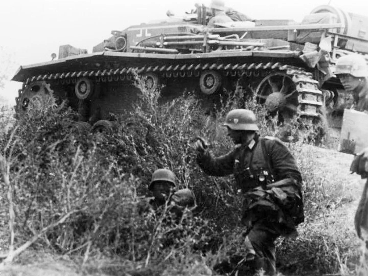 STUG III Сталинград. Штуг 3 в Сталинграде. Сталинградская битва танки немцев. Сталинградская битва Вермахт.