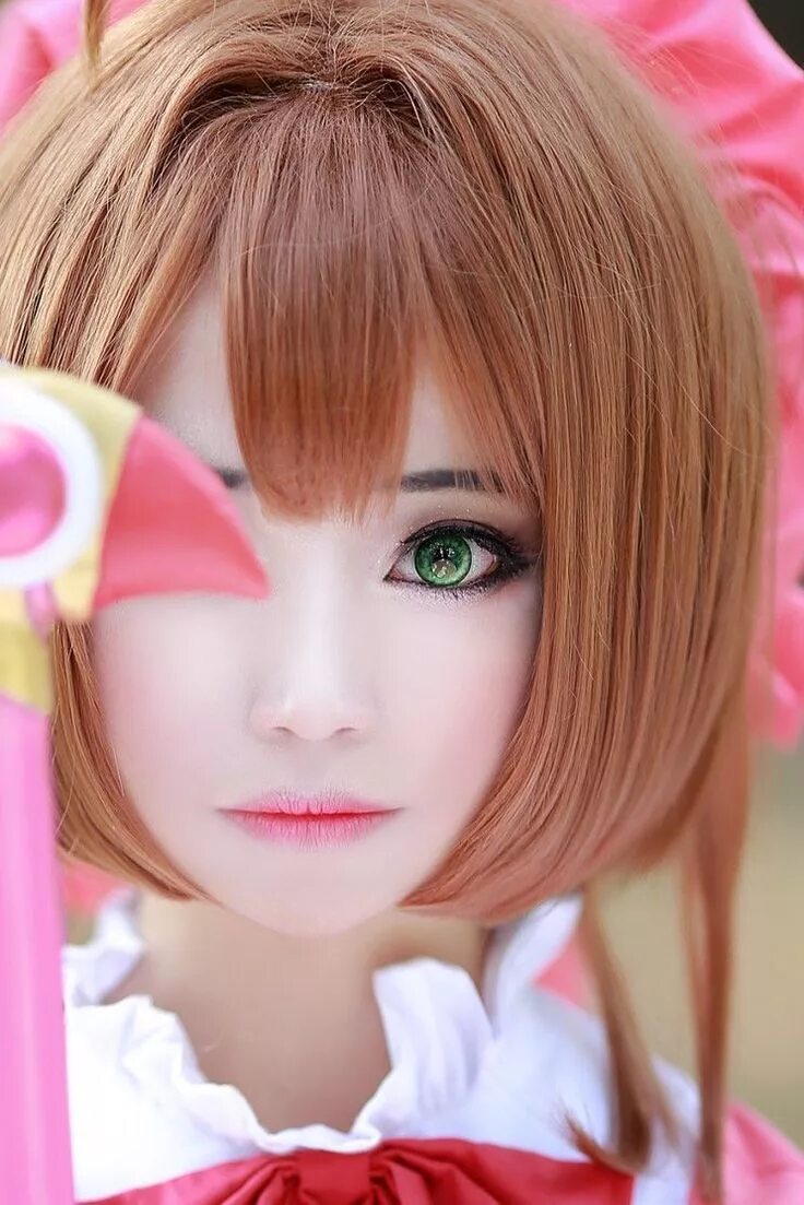 Косплей макияж. Sakura kinomoto cosplay. сакура киномото косплей. аниме макияж. японский кукольный макияж.