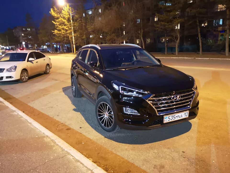 Диски туссан 2018. Hyundai tucson 2019 диски. hyundai tucson 2019 диски r19. hyundai tucson r18. диски на хенде туссан2019.