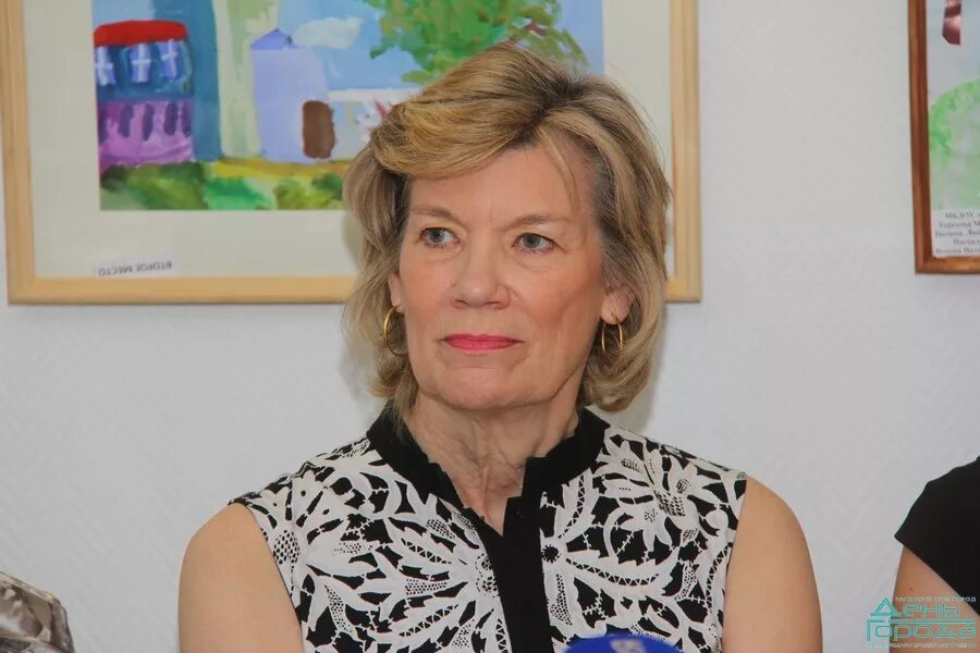 леди синтия спенсер, виконтесса олторп, урожденная леди гамильтон.