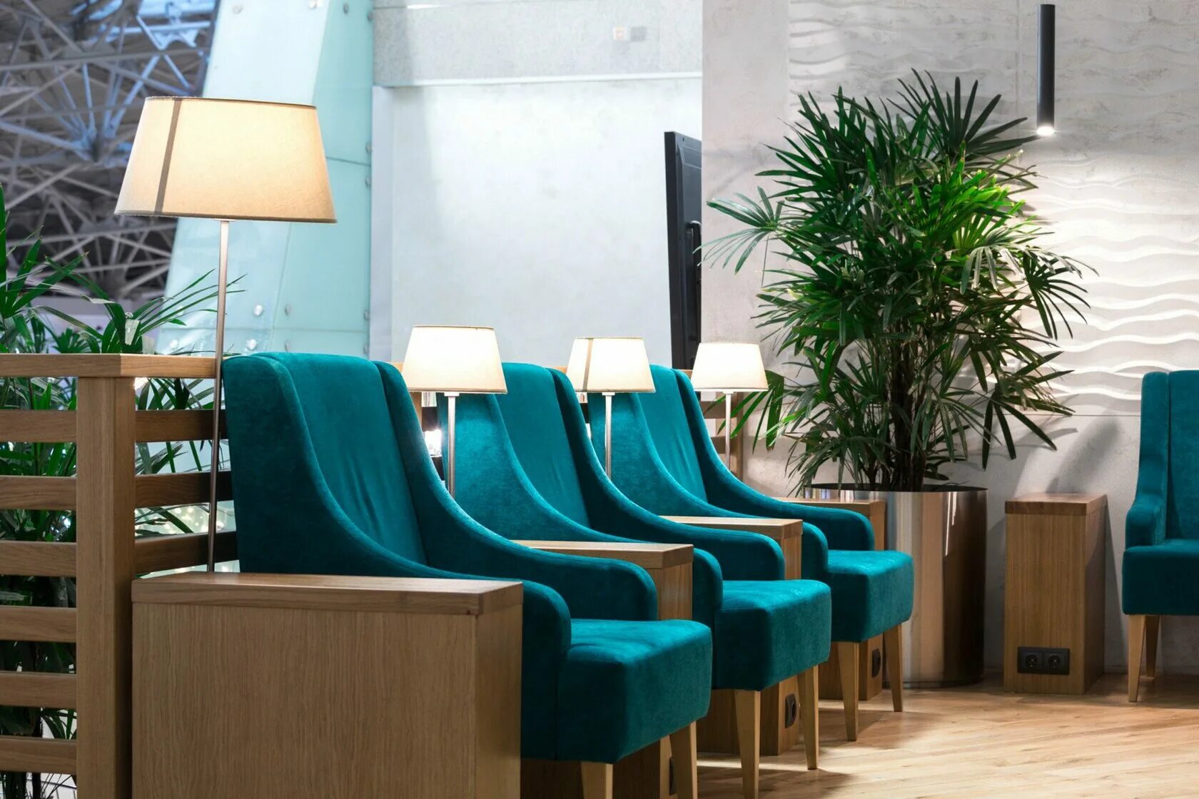 Арт лаунж. Бизнес зал prokofiev lounge внуково. бизнес зал прокофьев внуково. внуково вип залы чайковский. прокофьев лаунж внуково.