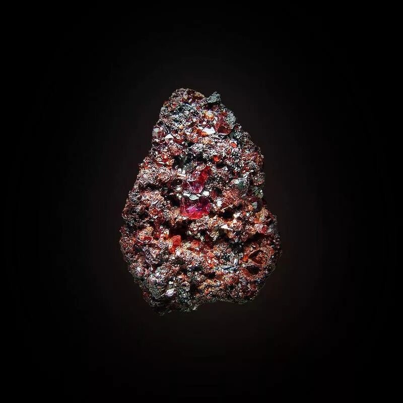 самый дорогой минерал в мире. пейнит ограненный. самый редкий минерал пейнит. пейнит (паинит). самый дорогой минерал в мире.