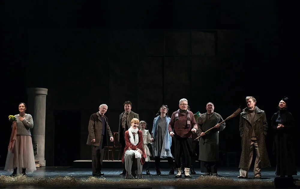 Вячеслав чуистов театр театр. Доктор живаго театр театр спектакль. Кафе доктор живаго. Доктор живаго театр театр пермь. Доктор живаго спектакль.