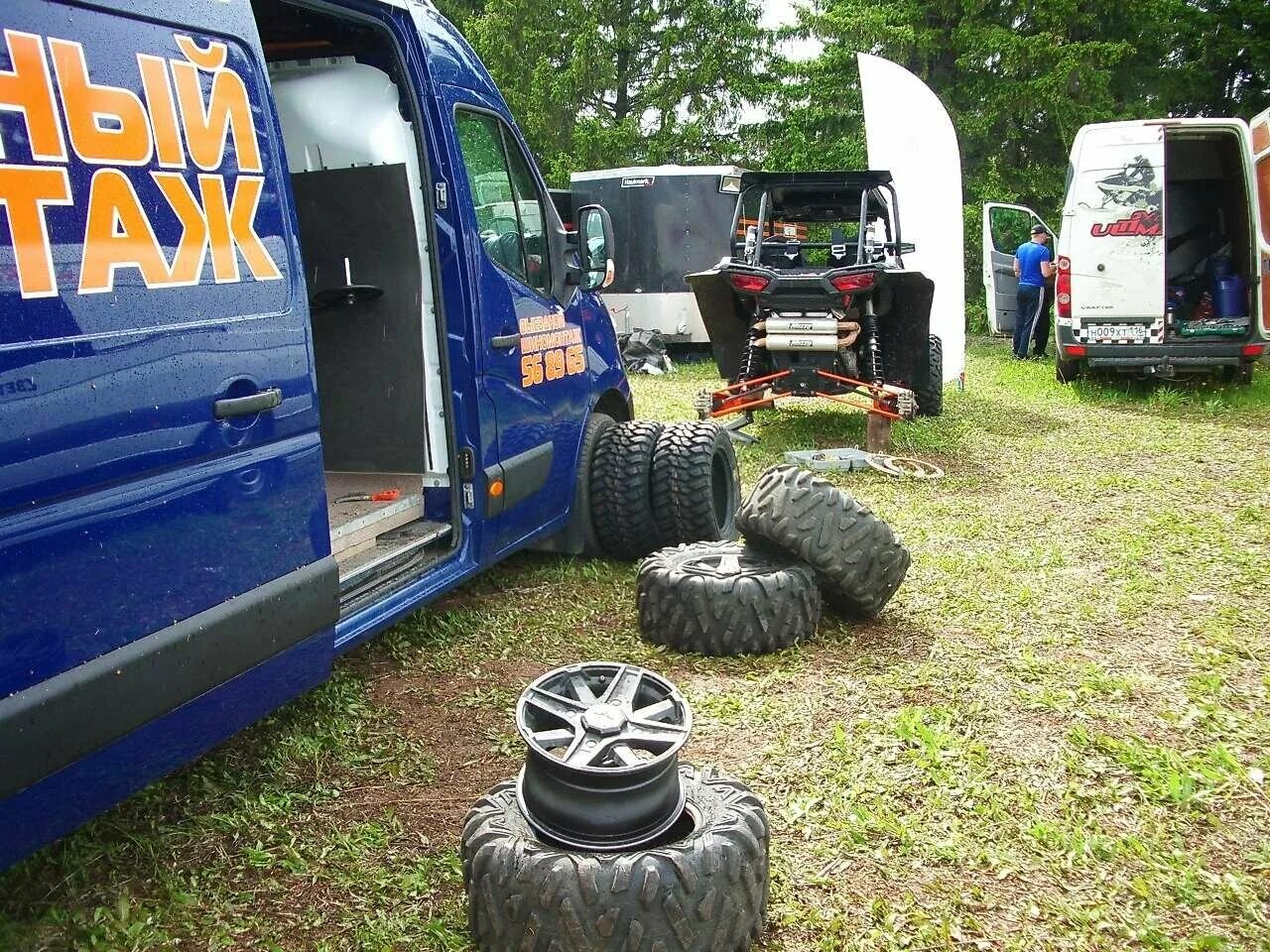 выездной шиномонтаж ижевск. выездной шиномонтаж ижевск. шиномонтаж amx киров. шиномонтаж рядом выездной. мобильный шиномонтаж альфа ижевск.