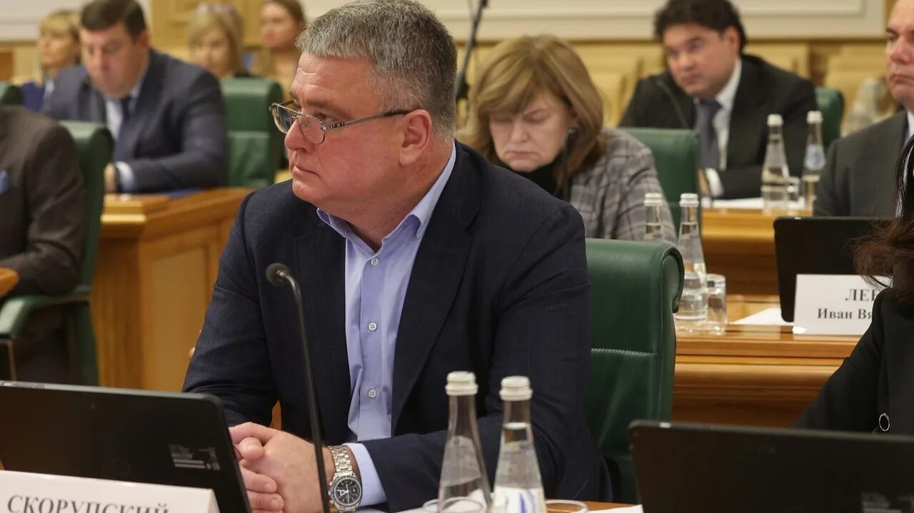 Скорупский константин викторович. Константин скорупский симферополь. Константин скорупский крым. Министр здравоохранения крыма 2022. Скорупский константин владивосток.