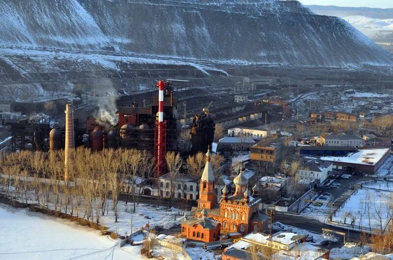 Уральский горный завод. Чугуноплавильный завод сатка. сатка челябинская область завод магнезит. город сатка урал.