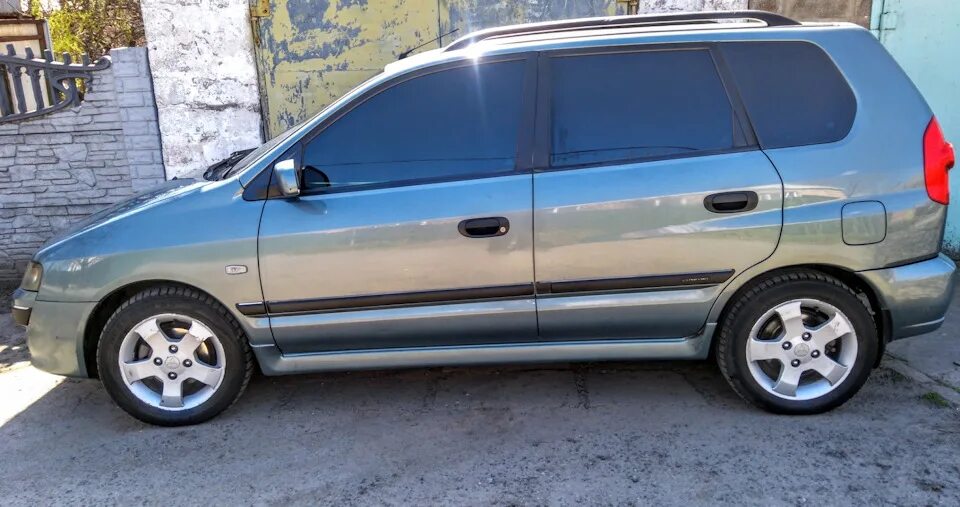 Mitsubishi space star 2001. Колеса спейс стар. Митсубиси спейс стар на 16 дисках. Колеса спейс стар. 6.