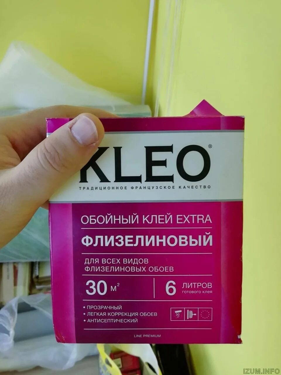 Как развести клей для флизелиновых обоев. Клей клей для обоев. клей клео для флизелиновых инструкция. kleo для флизелиновых. клей для флизелиновых обоев разведённый.