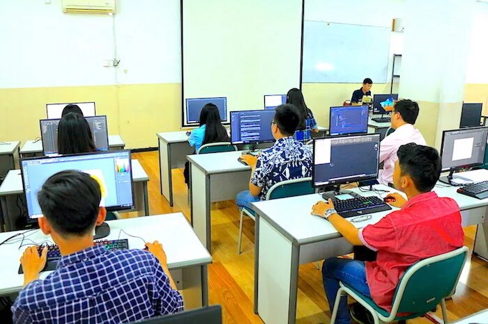 5 sinf informatika cambridge test. Информатика хонаси. мактаб информатика хонаси. informatika rasmlari. zamonaviy informatika.