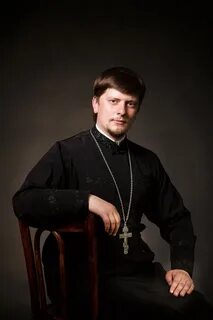Клирик храма