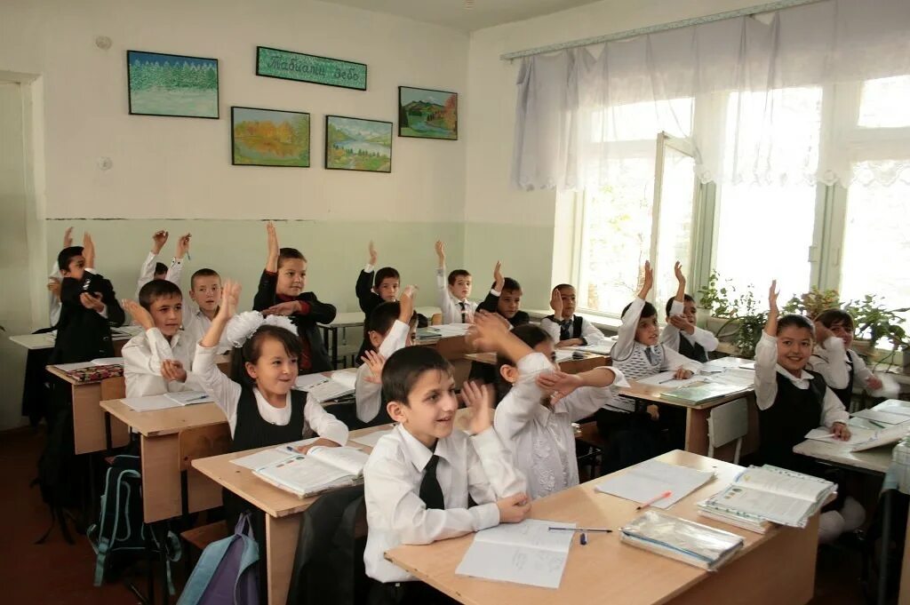 Гимназия 1 Канибадам. Школа 9 Канибадам. 9школа Канибадам Таджикистана. Школа 40 в Таджикистане. Перед таджикский