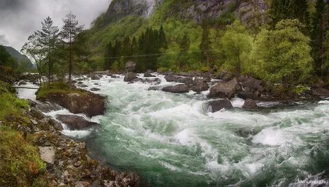 Место где горные реки