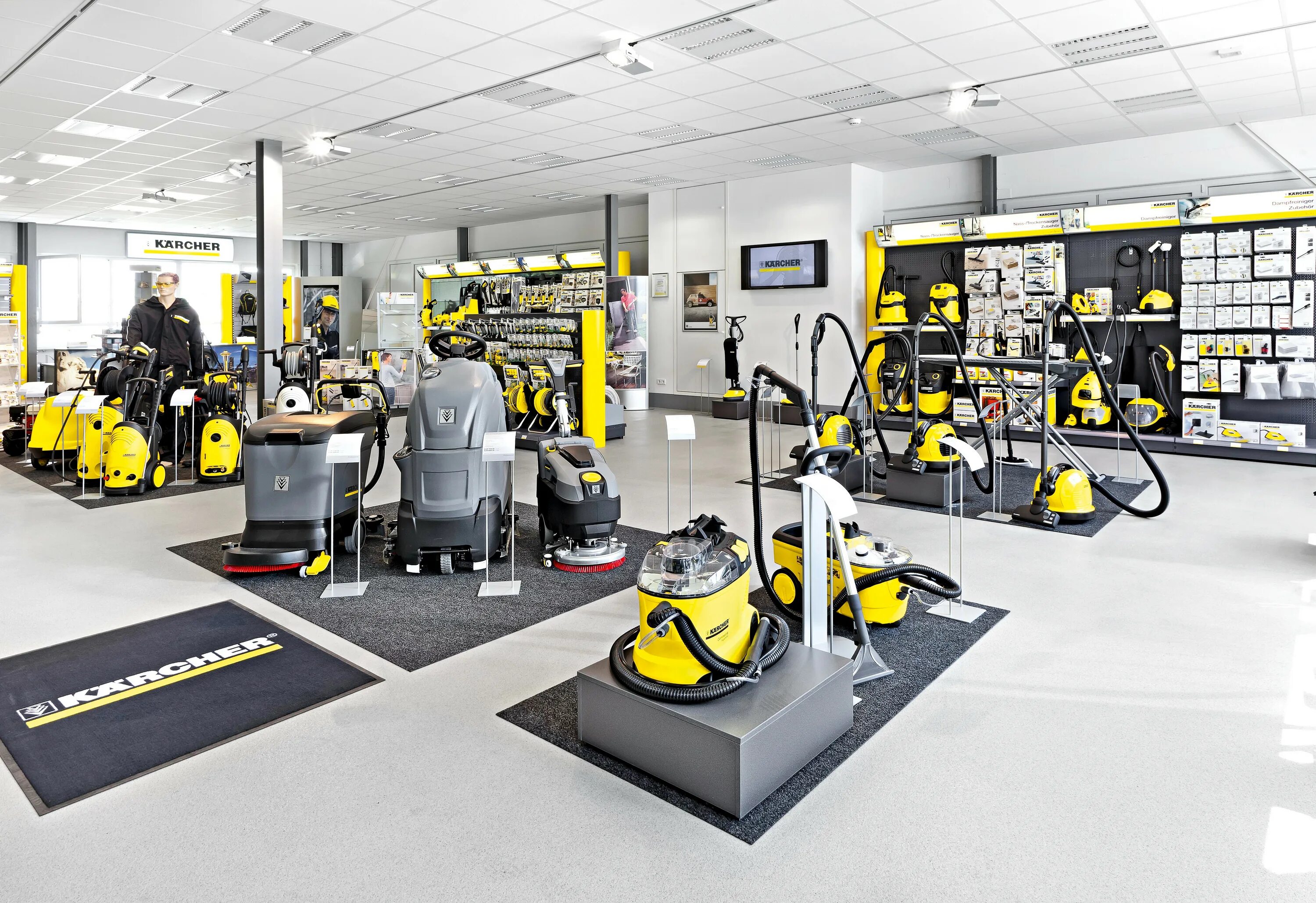Фото: Karcher, клининговое оборудование и инвентарь, ул. Есенина, 1, корп. 1, Са