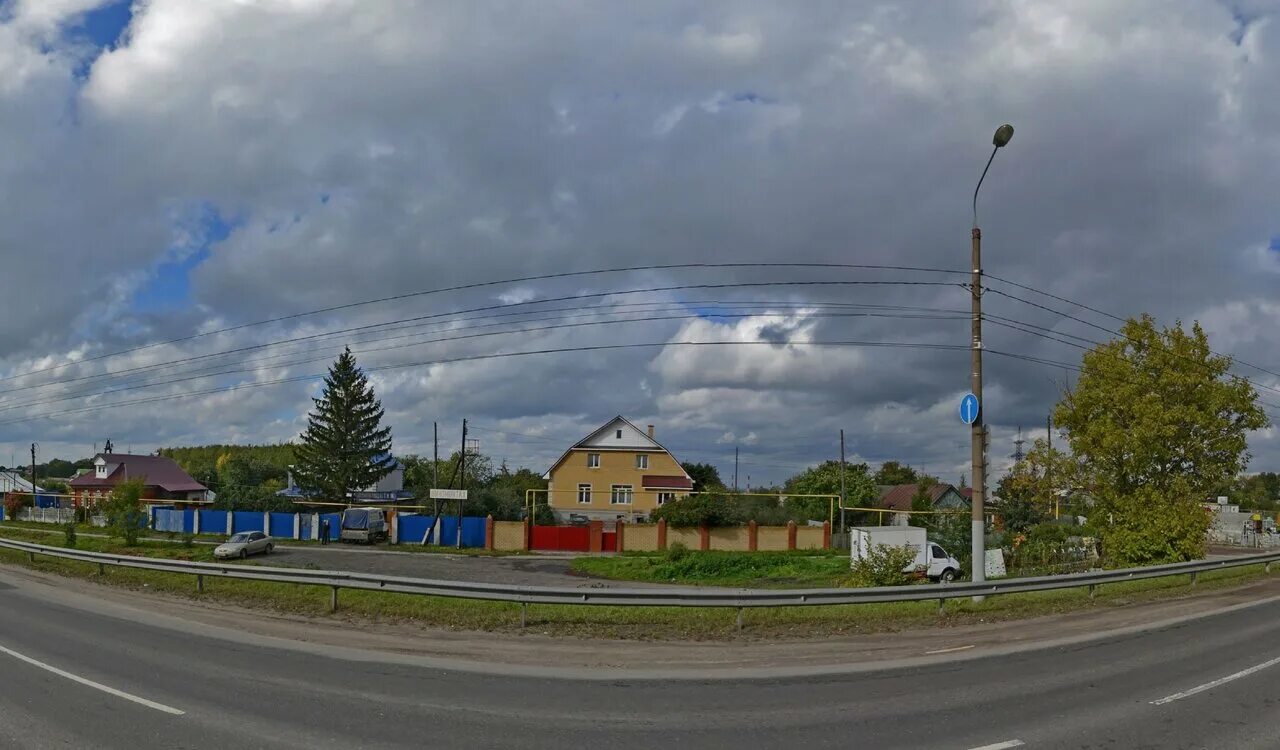 луч нижний тагил. магазин луч. световые столбы. световые столбы в небе. луч нижний тагил.