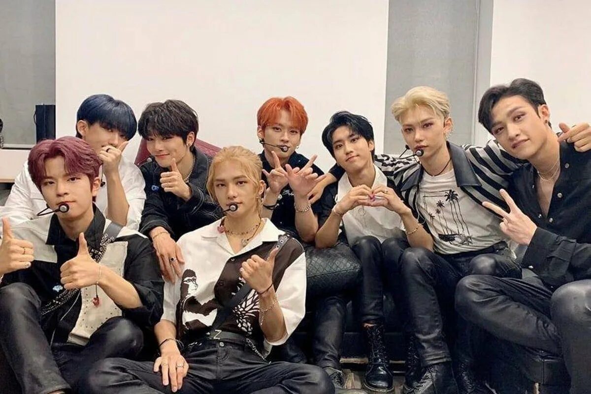 Тест кто из stray kids твой. Группа Stray Kids 2022. Группа Stray Kids 2021. K-Pop группа Stray Kids. Группа Stray Kids 2020.