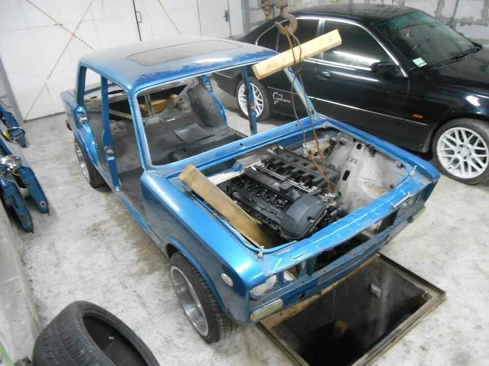 Ваз 2105 свап змз v8. Свап двигателя ваз. Свап москвич 2140. Свап двигателя ваз. Свап двигателя ваз.