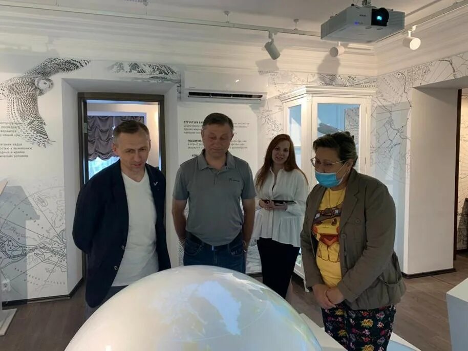 Полярник в уфе. Музей альбанова в уфе. Музей имени валериана альбанова. Музей полярников альбанова. М.