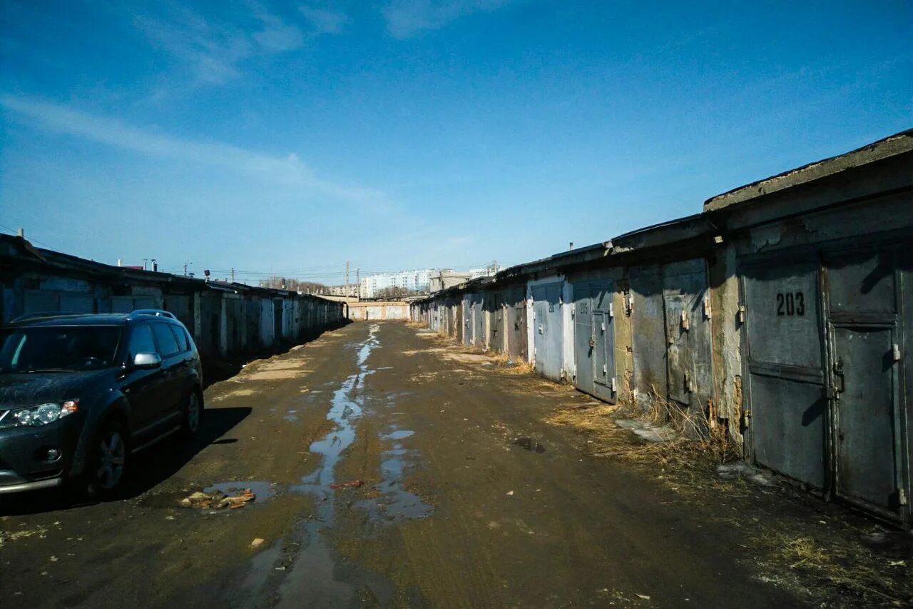 Снос в южном. Профсоюзная 2/22 незаконный снос фото. Снос в южном. Демонтаж самостроя. Снос гаражей свао.