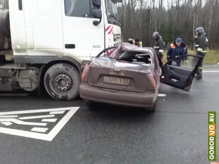 Водитель Шевроле Ланос погиб сегодня в ДТП Сокольском районе.